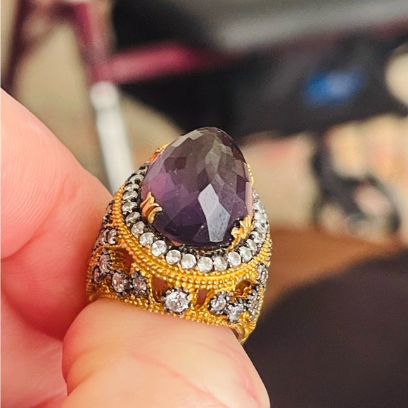 ⚜️Simulated Amethyst & CZ Turkish Handmade Ring Sz 7
STUNNING! - Picture 8 of 10